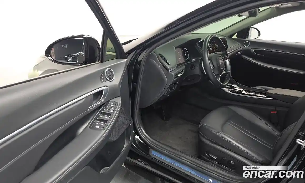 Hyundai Sonata 2023 2.0 гидро в Москве № 1830781, фото 10