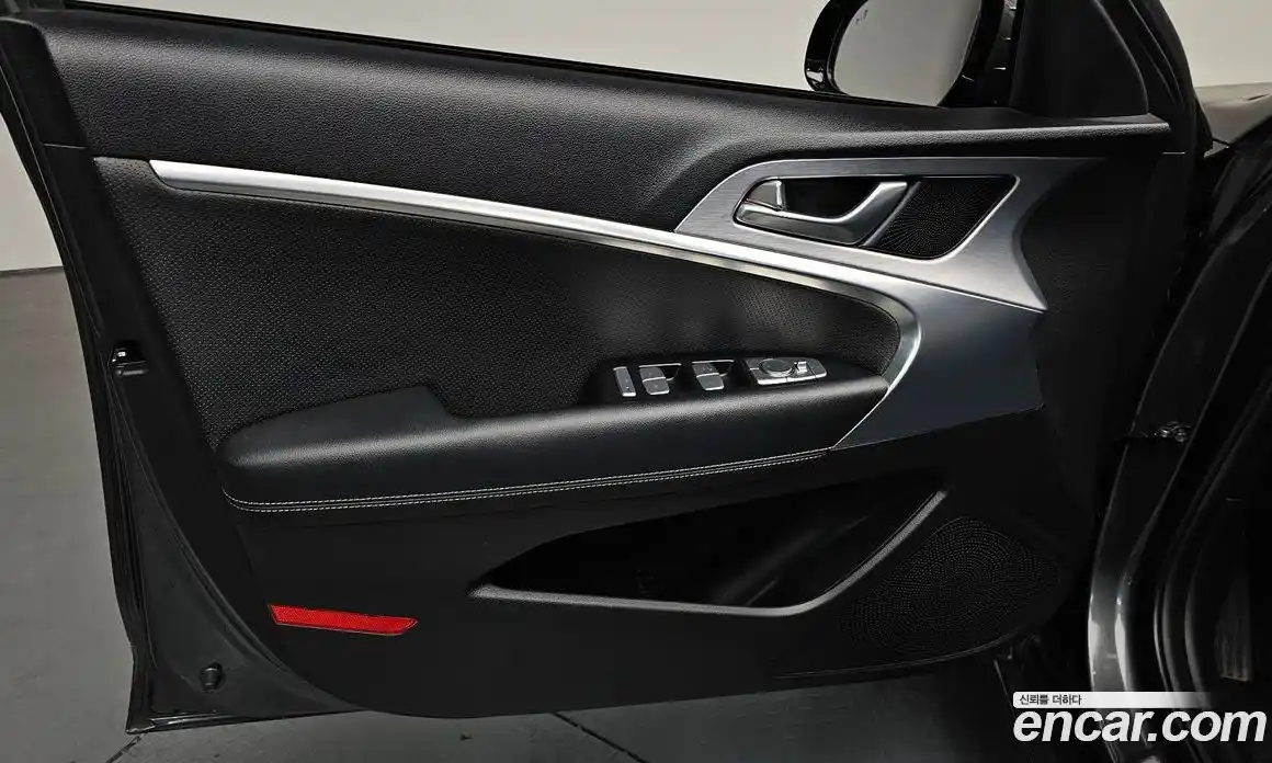 Genesis G70 2019 2.0 гидро в Москве № 1832305, фото 13
