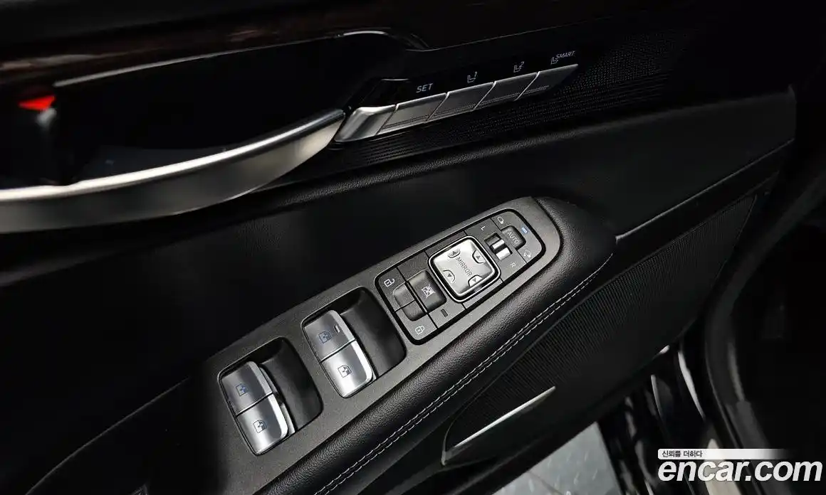 Genesis EQ900 2016 3.8 гидро в Москве № 1832515, фото 23