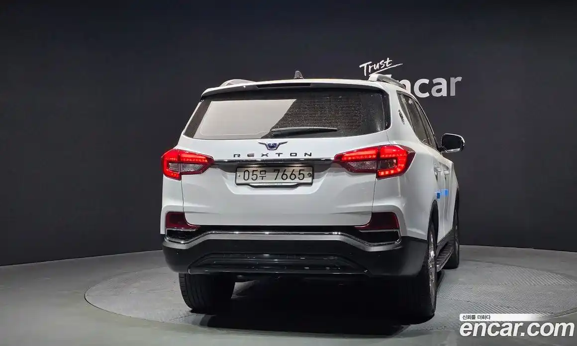 SsangYong Rexton 2018 2.2 гидро в Москве № 1832833, фото 4
