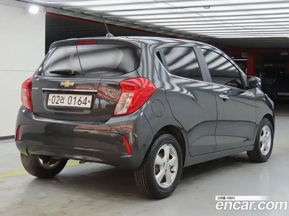 Chevrolet Spark 2016 1.0 гидро в Москве, фото 3