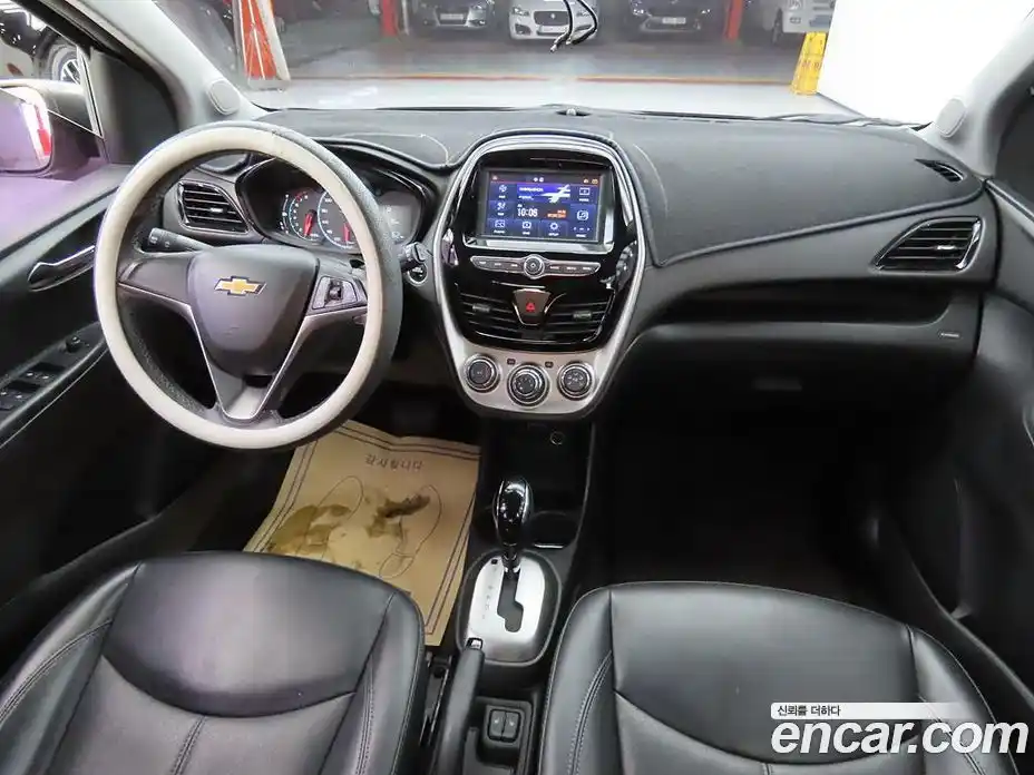 Chevrolet Spark 2016 1.0 гидро в Москве, фото 5