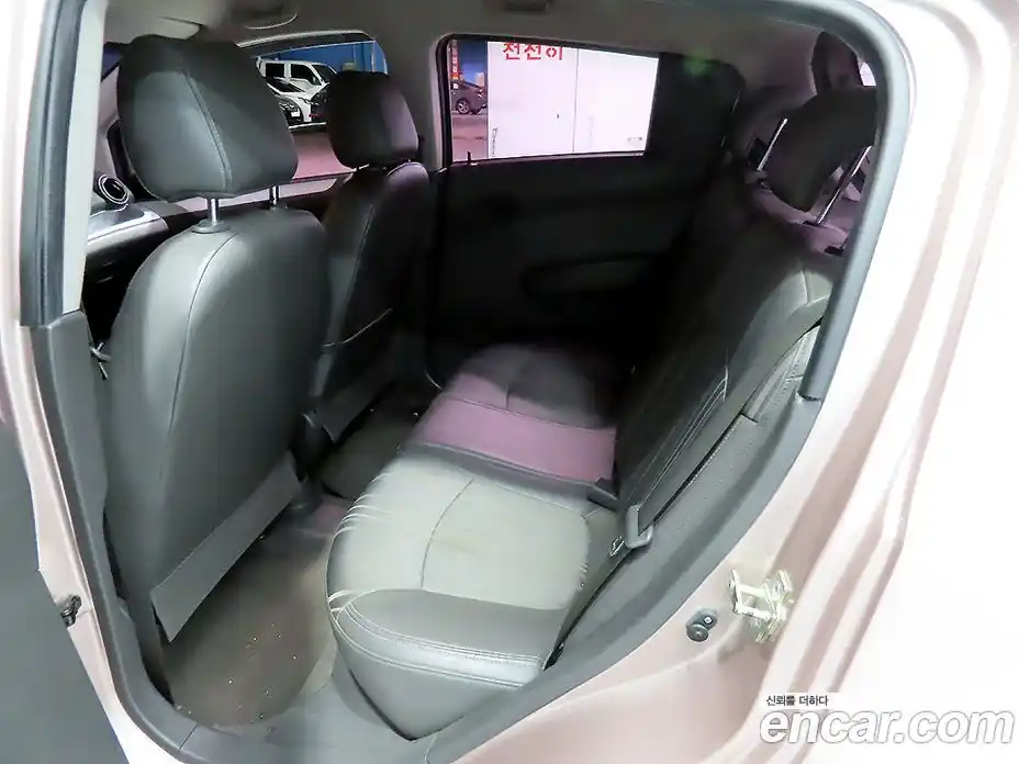 Chevrolet Spark 2013 1.0 гидро в Москве № 1833708, фото 11