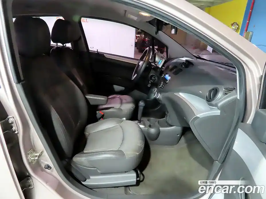 Chevrolet Spark 2013 1.0 гидро в Москве № 1833708, фото 16