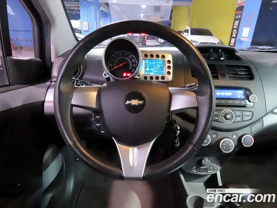 Chevrolet Spark 2013 1.0 гидро в Москве № 1833708, фото 17