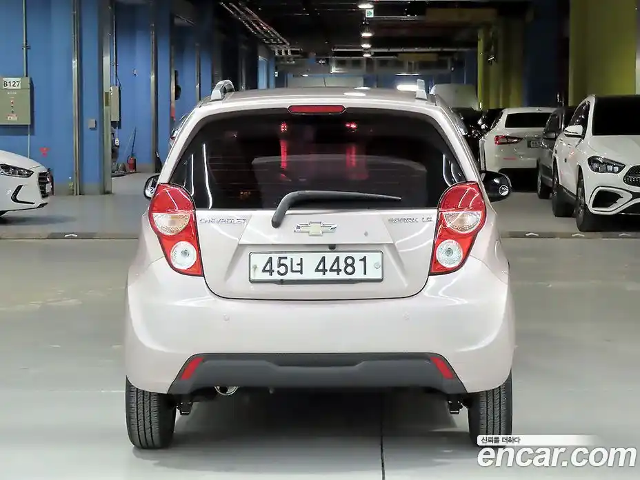 Chevrolet Spark 2013 1.0 гидро в Москве № 1833708, фото 4