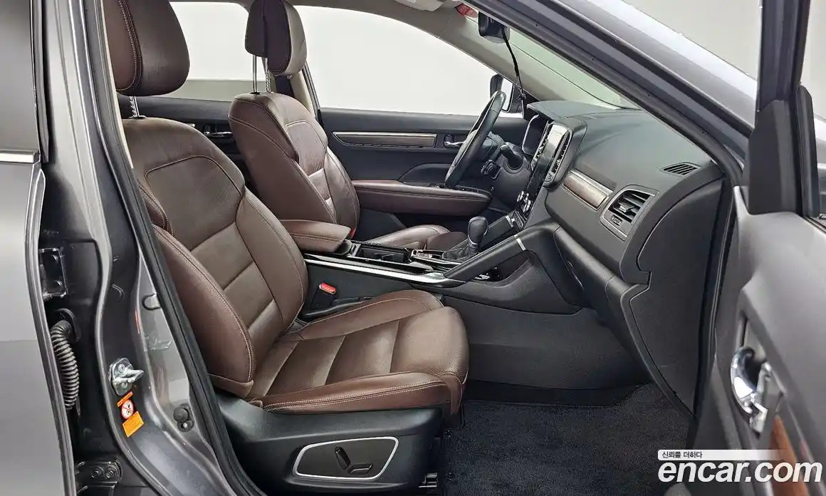 Renault QM6 2020 2.0 гидро в Москве № 1834772, фото 17