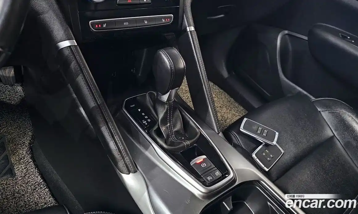 Renault QM6 2020 2.0 гидро в Москве № 1835002, фото 9
