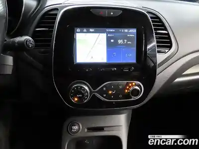 Renault QM3 2019 1.5 гидро в Москве № 1835110, миниатюра 11