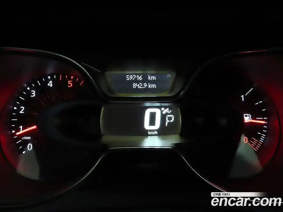 Renault QM3 2019 1.5 гидро в Москве № 1835110, фото 8