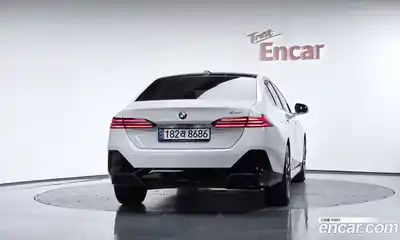 BMW 5-Series 2024 2.0 гидро в Москве № 1835374, миниатюра 3