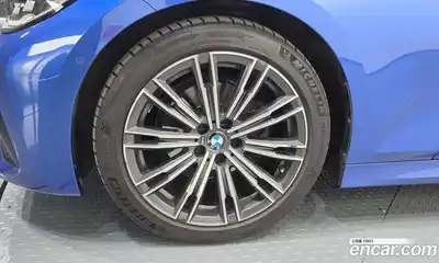 BMW 3-Series 2019 2.0 гидро в Москве № 1835657, миниатюра 4