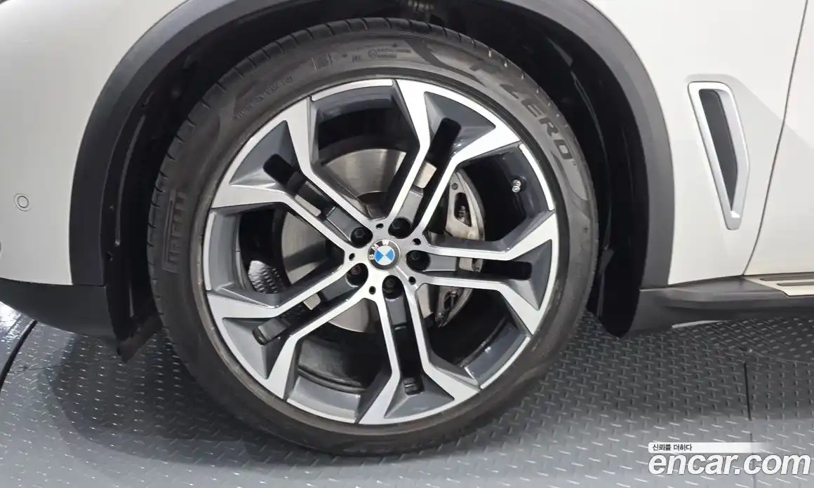 BMW X5 2022 3.0 гидро в Москве № 1835797, фото 4