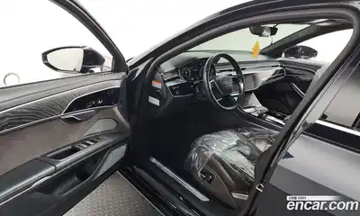 Audi A8 2020 4.0 гидро в Москве № 1836411, миниатюра 10