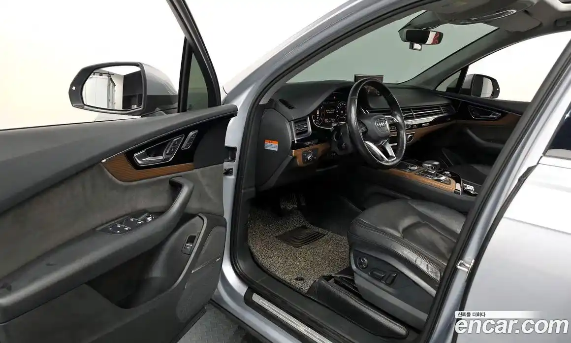 Audi Q7 2016 3.0 гидро в Москве № 1836652, фото 10