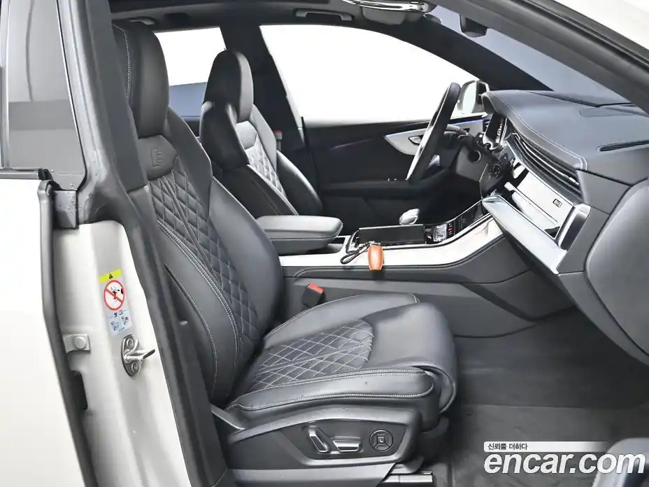 Audi Q8 2023 3.0 гидро в Москве № 1836671, фото 10