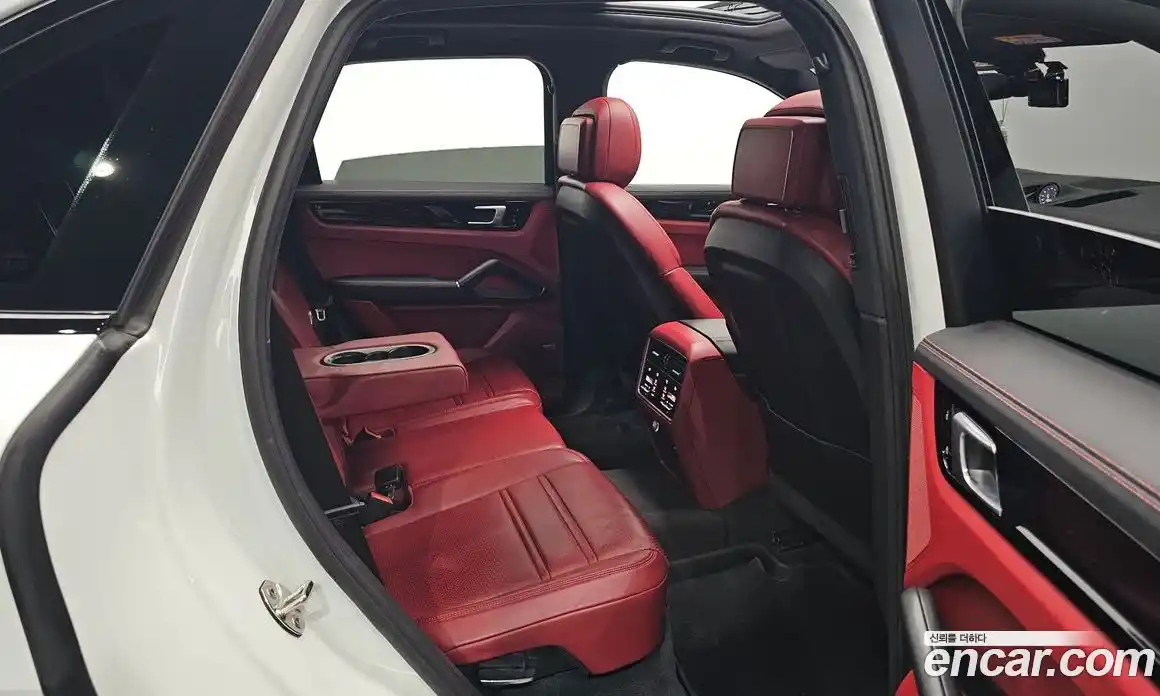 Porsche Cayenne 2020 3.0 гидро в Москве № 1837066, фото 16