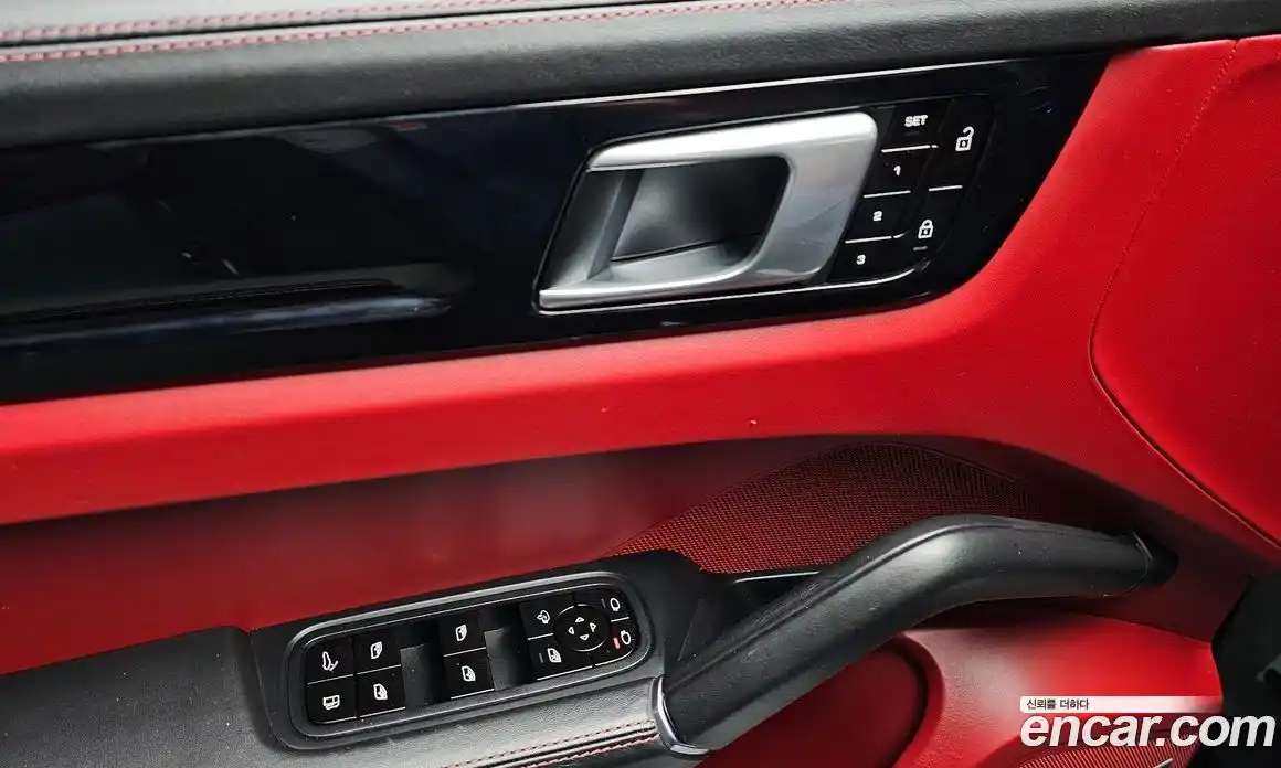 Porsche Cayenne 2021 3.0 гидро в Москве № 1837154, фото 23