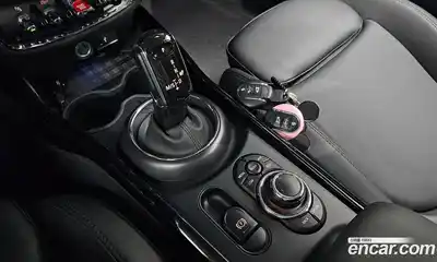 Mini Clubman 2024 1.5 гидро в Москве № 1837573, миниатюра 11