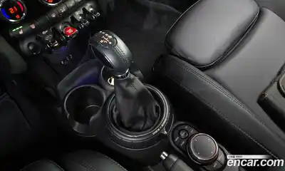 Mini Cooper 2017 2.0 гидро в Москве № 1837610, миниатюра 12