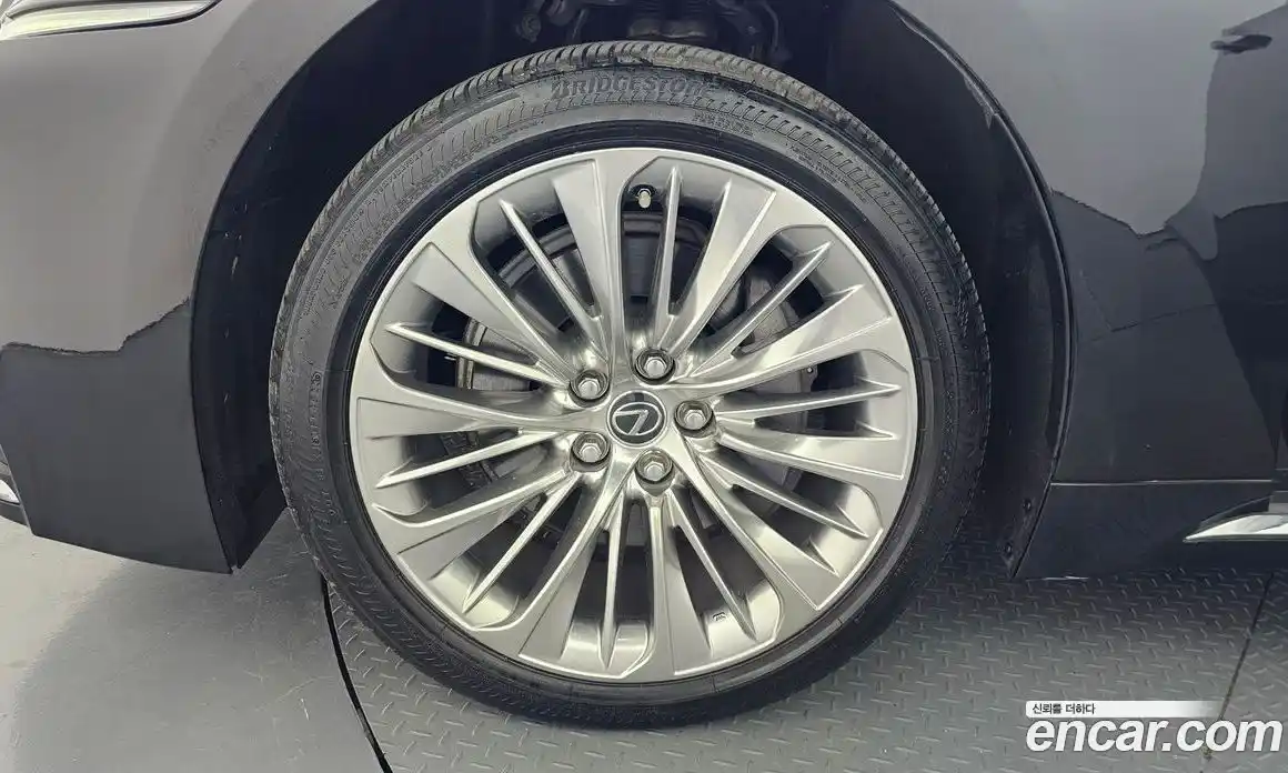 Lexus LS 2019 3.5 гидро в Москве № 1837953, фото 5