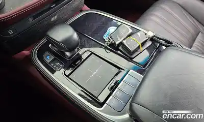 Lexus LS 2019 3.5 гидро в Москве № 1837953, миниатюра 9
