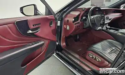 Lexus LS 2019 3.5 гидро в Москве № 1837953, миниатюра 10