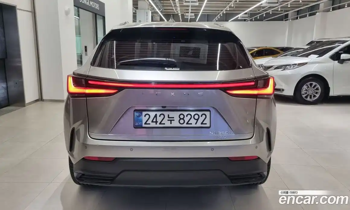 Lexus NX 2025 2.5 вариатор в Москве № 1837991, фото 4