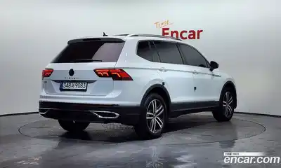 Volkswagen Tiguan 2022 2.0 гидро в Москве № 1838078, миниатюра 2