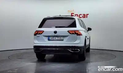 Volkswagen Tiguan 2022 2.0 гидро в Москве № 1838078, миниатюра 4