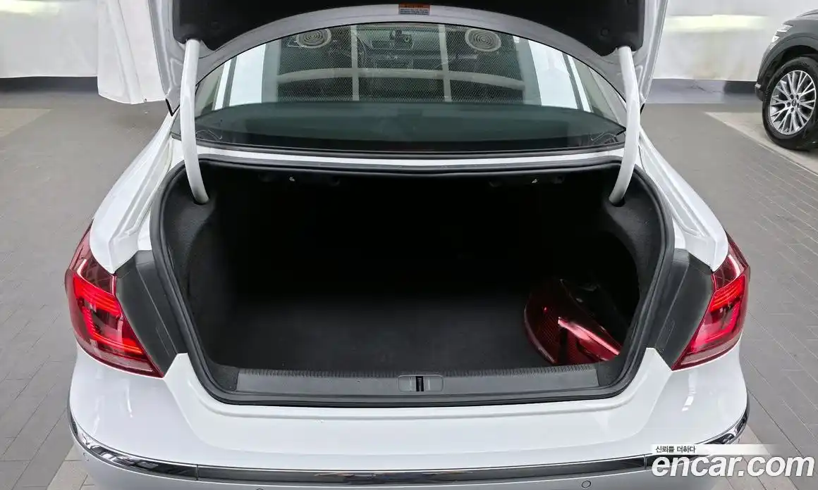 Volkswagen CC 2015 2.0 гидро в Москве № 1838140, фото 20