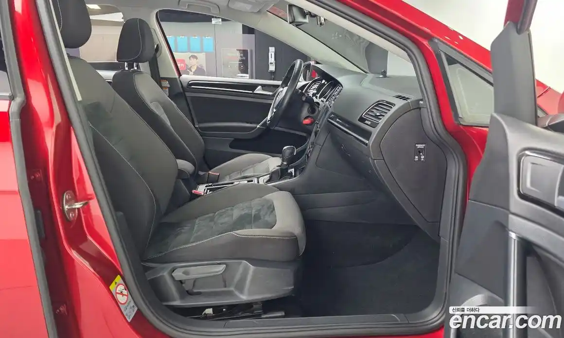 Volkswagen Golf 2016 1.4 гидро в Москве № 1838158, фото 11