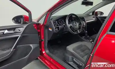 Volkswagen Golf 2016 1.4 гидро в Москве № 1838158, миниатюра 10