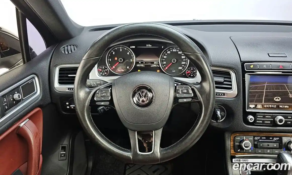 Volkswagen Touareg 2015 3.0 гидро в Москве № 1838217, фото 14