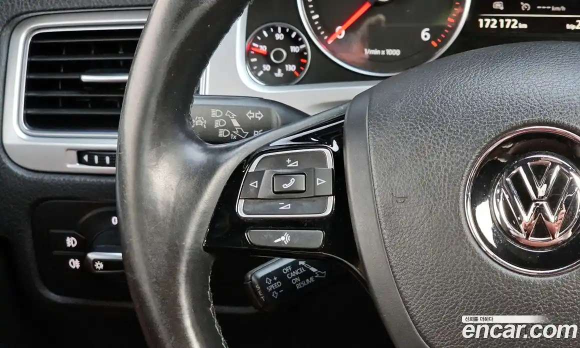 Volkswagen Touareg 2015 3.0 гидро в Москве № 1838217, фото 16