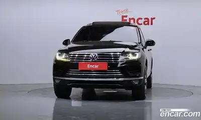 Volkswagen Touareg 2015 3.0 гидро в Москве № 1838217, миниатюра 3