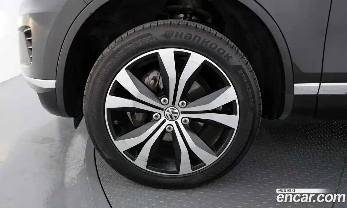 Volkswagen Touareg 2015 3.0 гидро в Москве № 1838217, фото 5