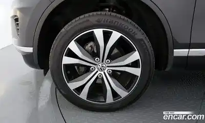 Volkswagen Touareg 2015 3.0 гидро в Москве № 1838217, миниатюра 5