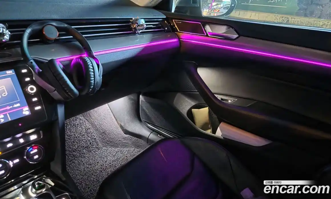 Volkswagen Arteon 2019 2.0 гидро в Москве № 1838279, фото 15