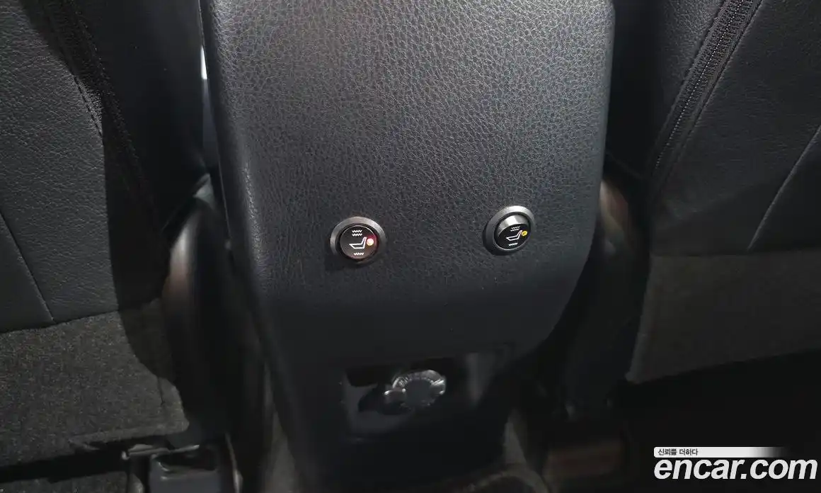 Toyota RAV4 2016 2.5 гидро в Москве № 1838503, фото 23