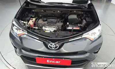 Toyota RAV4 2016 2.5 гидро в Москве № 1838503, миниатюра 5