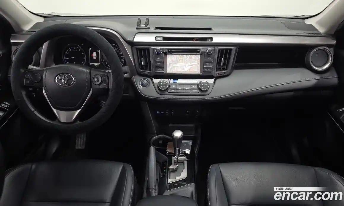 Toyota RAV4 2016 2.5 гидро в Москве № 1838503, фото 9
