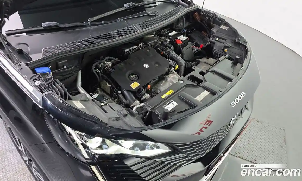 Peugeot 3008 2023 1.5 гидро в Москве, фото 6