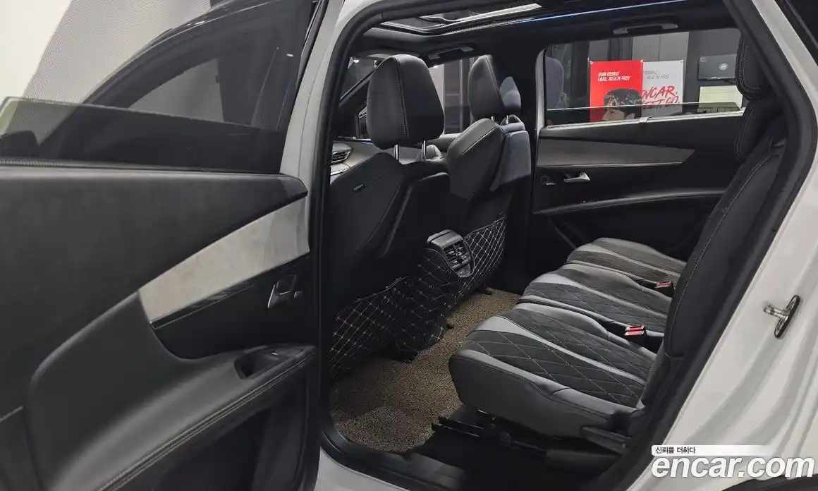 Peugeot 5008 2021 2.0 гидро в Москве, фото 16
