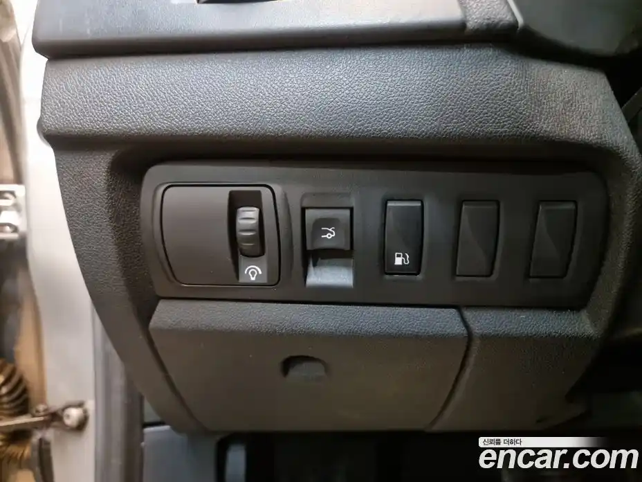 Renault SM3 2009 1.6 гидро в Москве № 186329, фото 10
