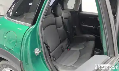 Mini Cooper 2020 1.5 гидро в Москве № 190950, миниатюра 12