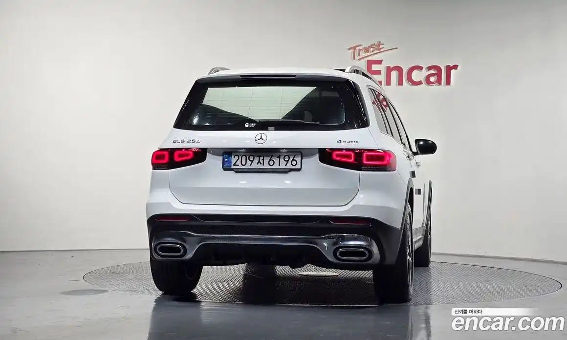 Mercedes-Benz GLB-Class 2022 2.0 гидро в Москве № 206760, фото 4