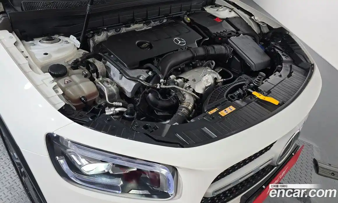 Mercedes-Benz GLB-Class 2022 2.0 гидро в Москве № 206760, фото 6