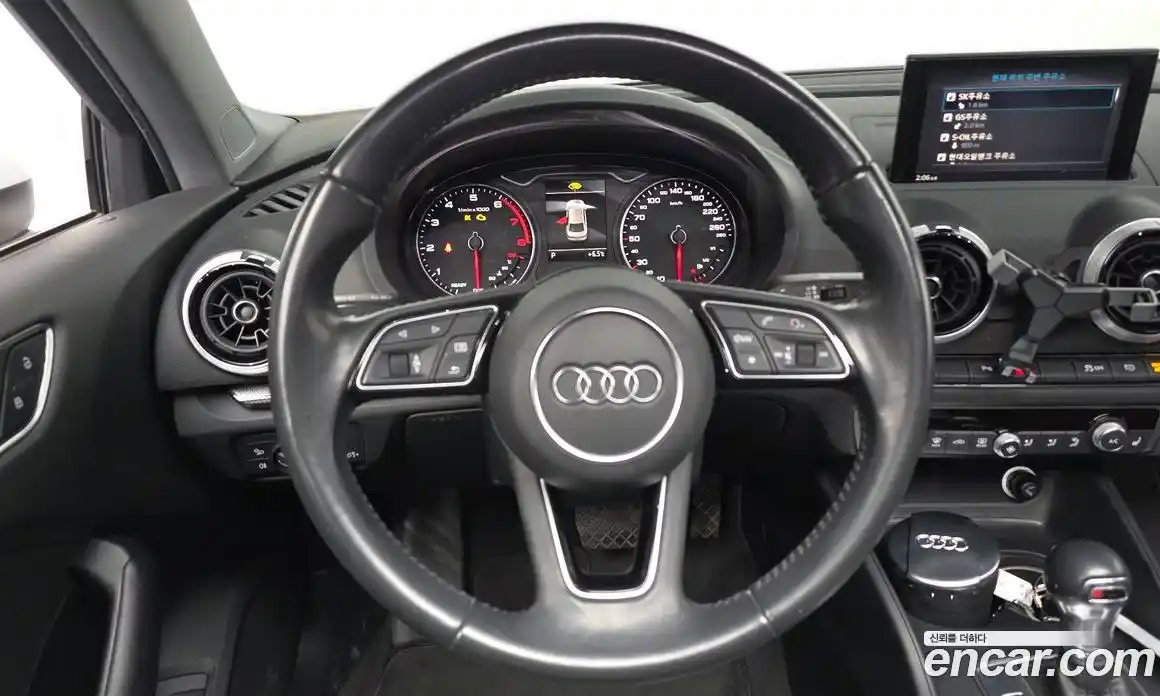 Audi A3 2018 2.0 гидро в Москве № 229963, фото 13