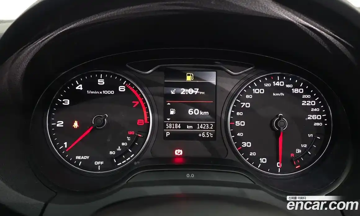 Audi A3 2018 2.0 гидро в Москве № 229963, фото 8